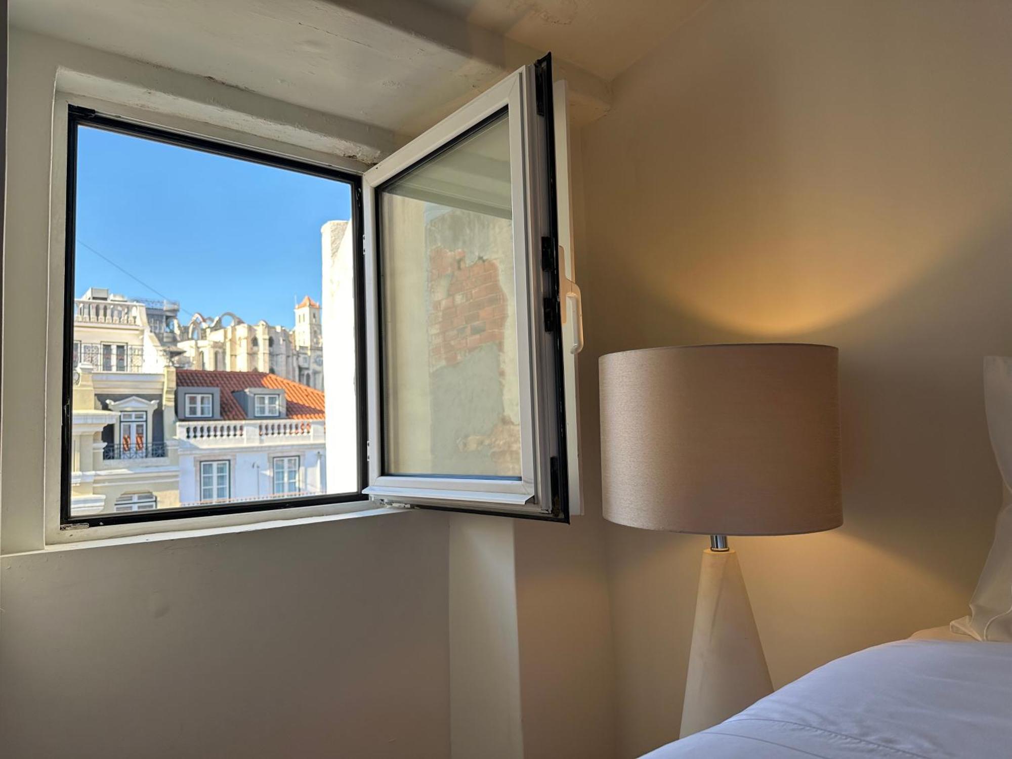 Romantic Nest For A Getaway At Downtown With Design ลิสบอน ภายนอก รูปภาพ